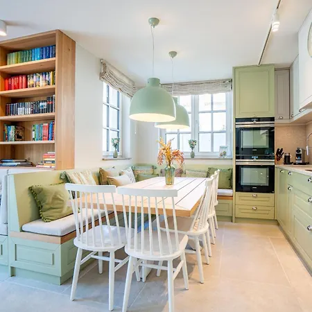 Semesterbostad Reetreat