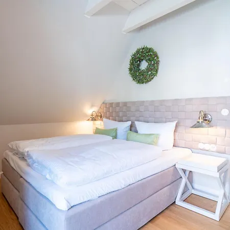 Reetreat Semesterbostad *